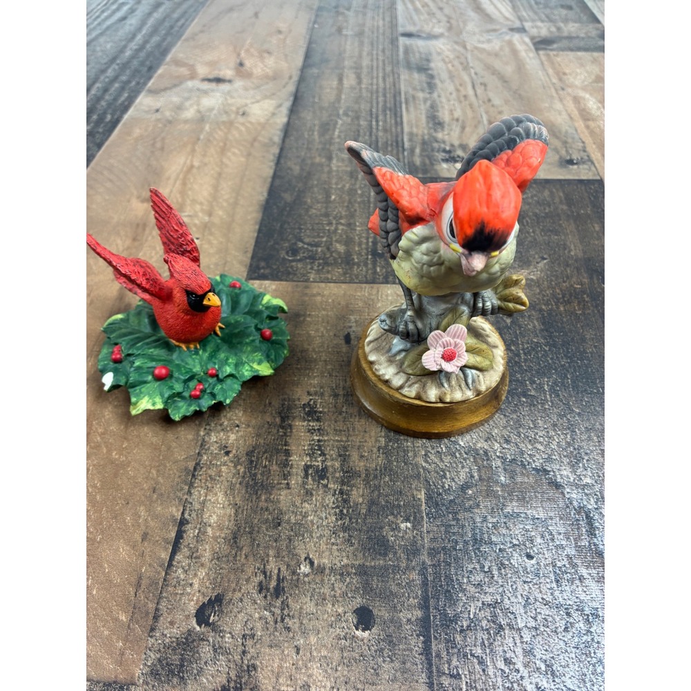 Vintage Cardinal and‎ Songbird Figurine Set Red Bird Nature Decor 2 Piece Lot